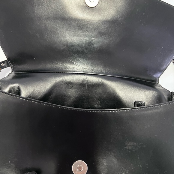 Vintage Dior Black leather bondage shoulder bag - Picture 3 of 9